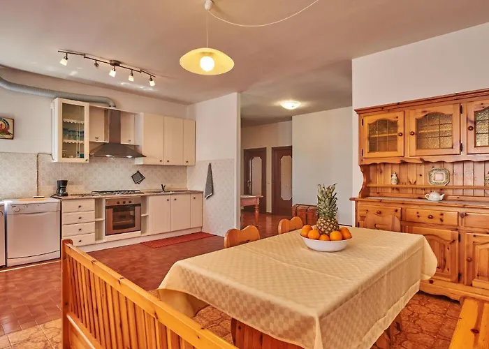 בית נופש Simoni - Gla107 By Interhome ג'רה לאריו