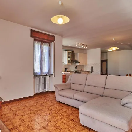 Simoni - Gla107 By Interhome Gera Lario