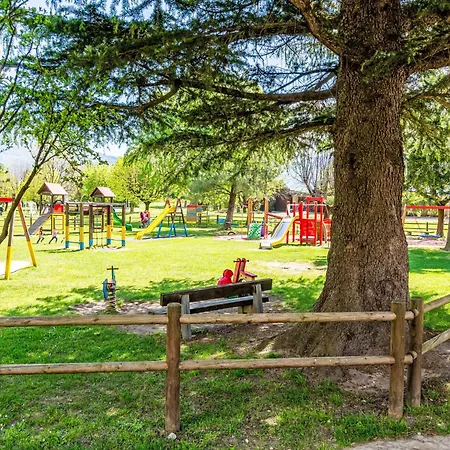 Simoni - Gla107 By Interhome *